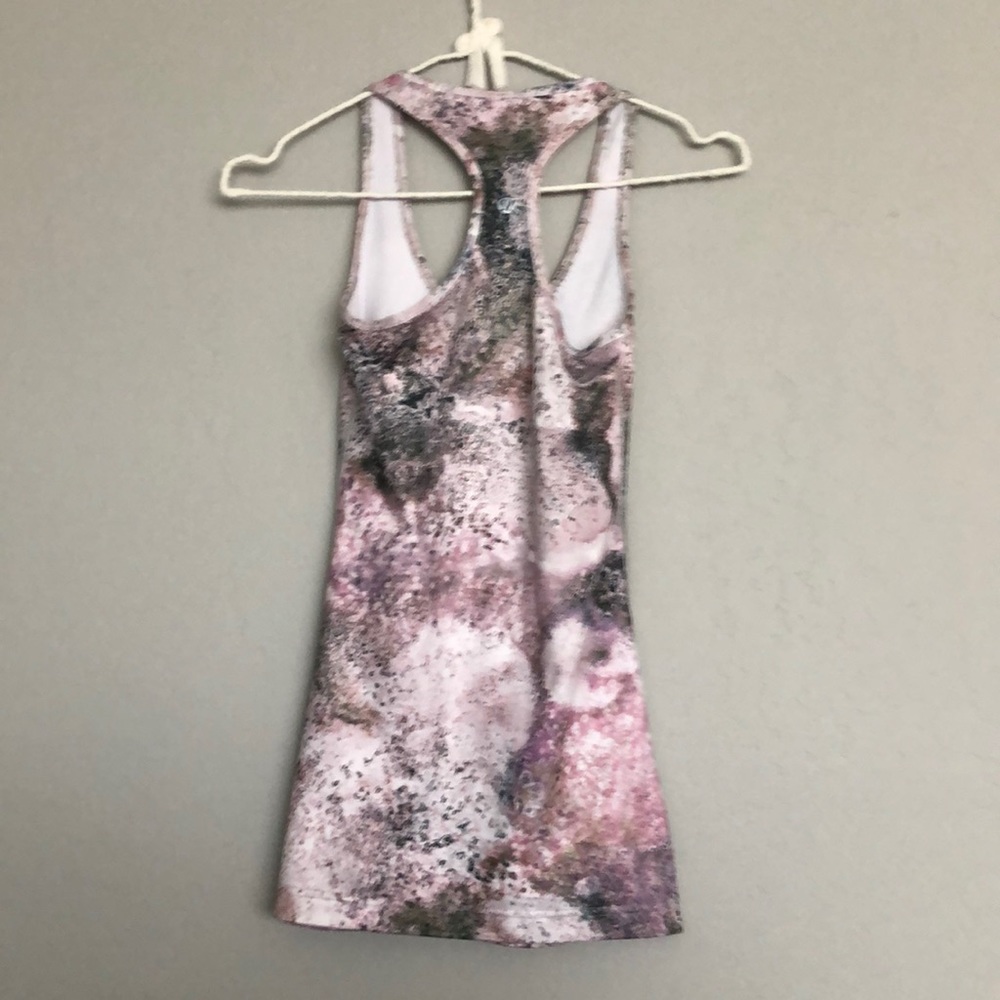 Lululemon Exercise Tank - Picture 4 of 4